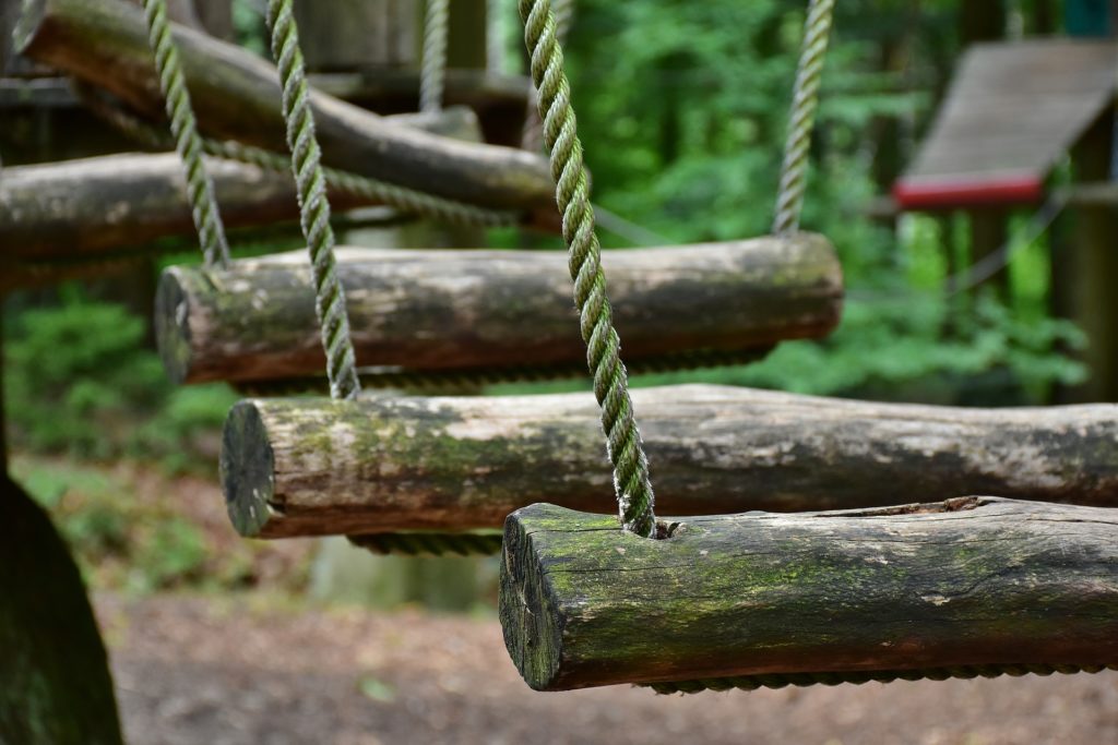 occuper les enfants à la montagne